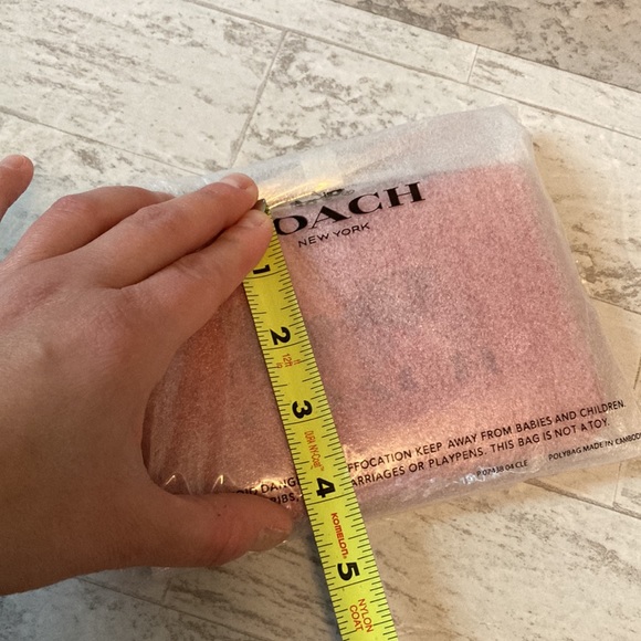 Coach Horse & Carriage Emblem Leather Corner Zip Wristlet Strawberry Haze - Picture 11 of 11